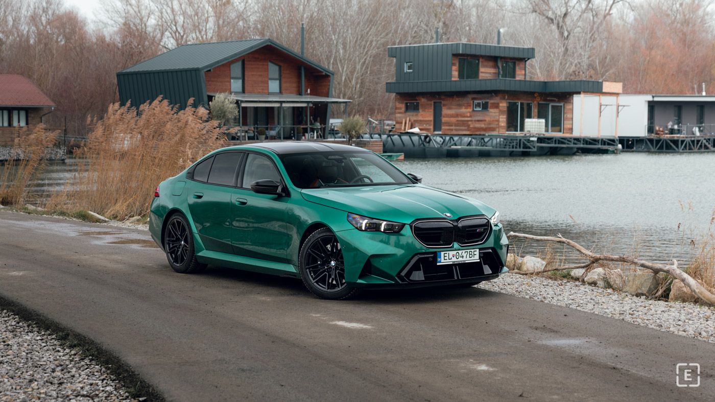 BMW M5 G90 — 1