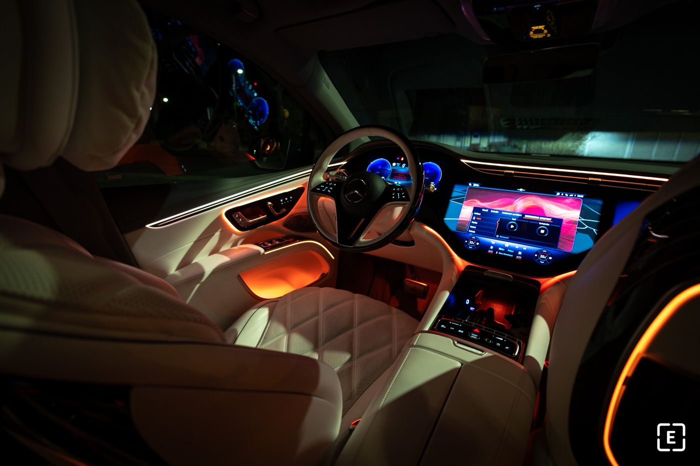 Mercedes-Benz EQS 580 SUV Maybach — 3