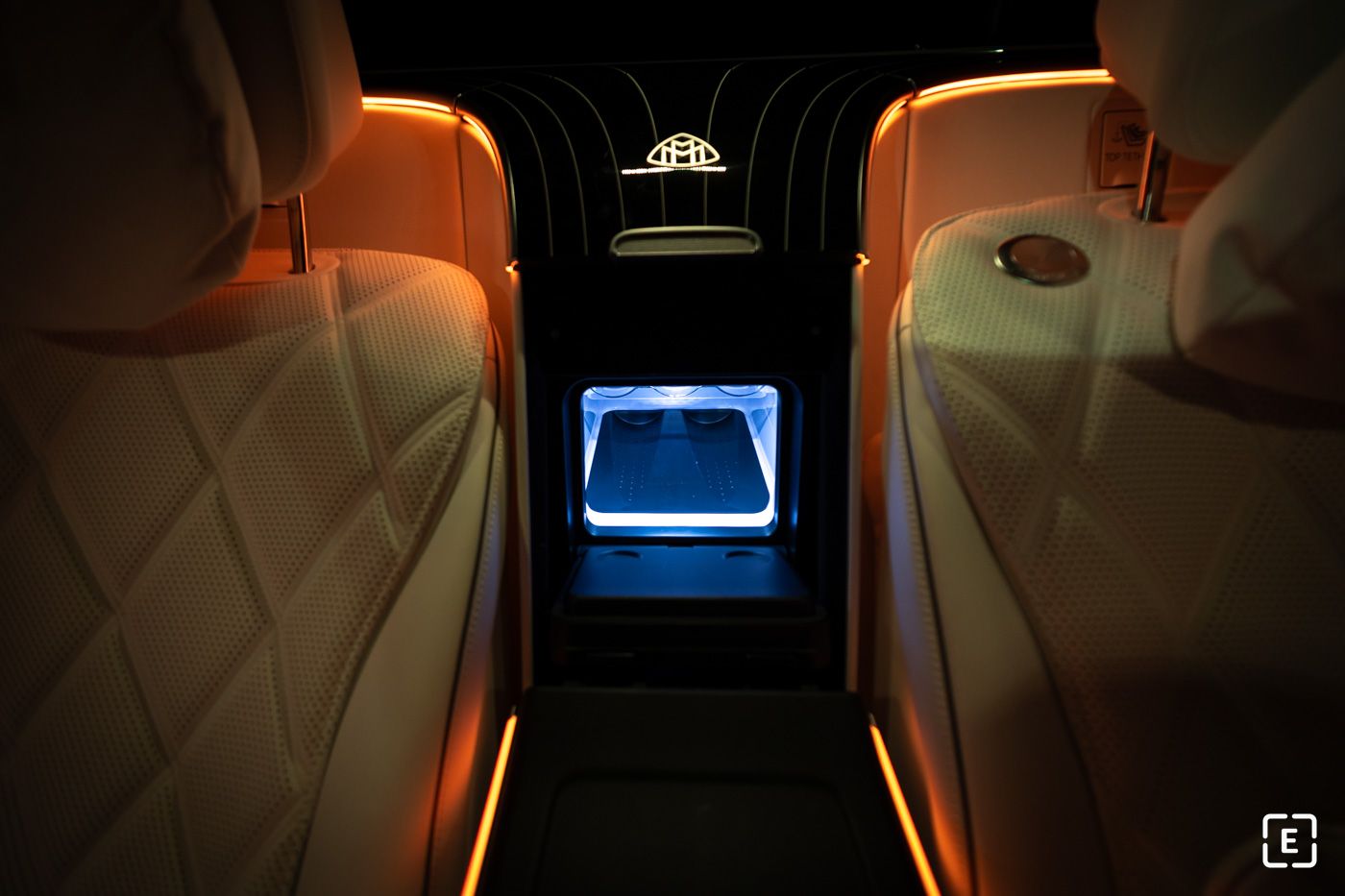 Mercedes-Benz EQS 580 SUV Maybach — 4